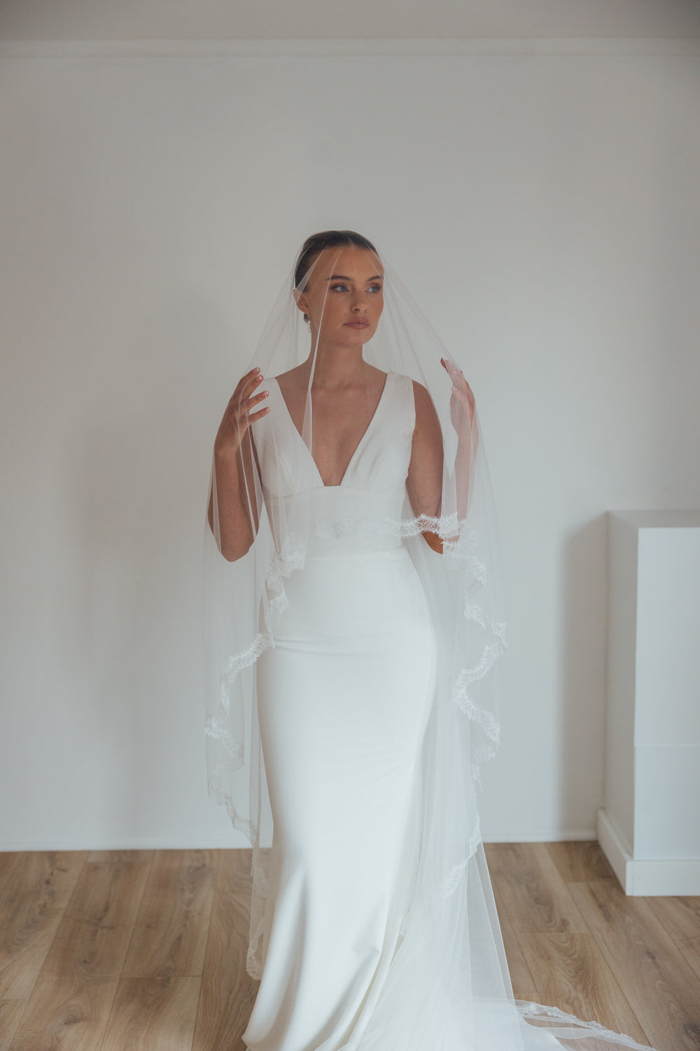 HARRY. blusher veil, eyelash lace trim.