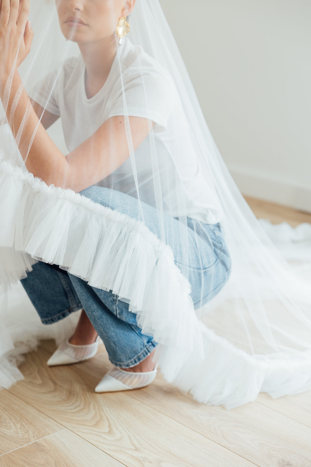 IZZY. blusher veil, tulle ruffle edge.