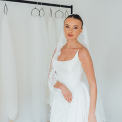 SOPHIE. single tier veil, cord lace trim.