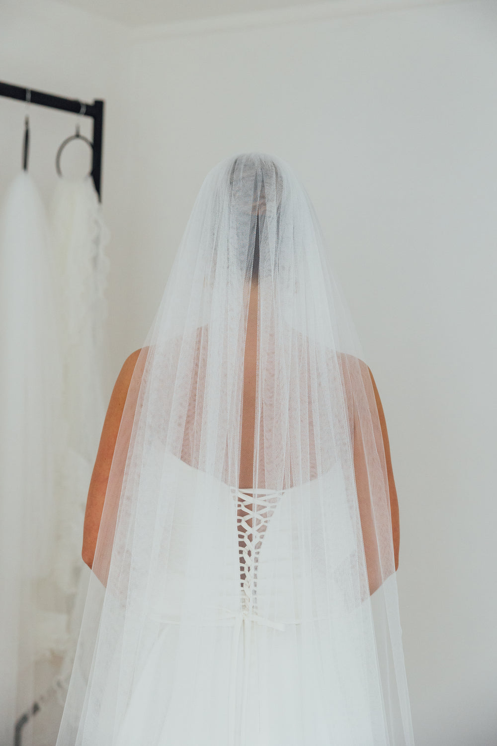 FRANC. single tier veil, fully ruched, plain tulle.