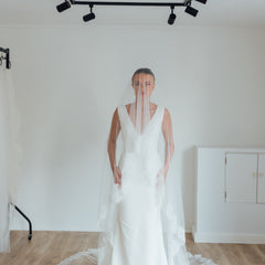 PAIGE. blusher veil, wide lace trim.