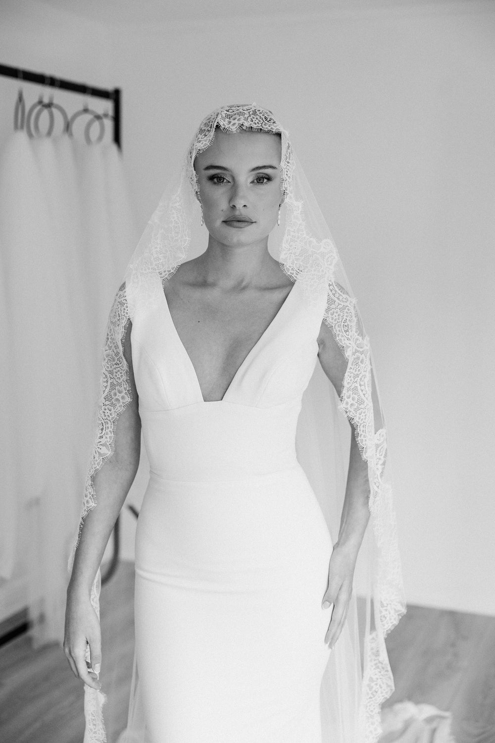 PAIGE. mantilla veil, wide lace trim.