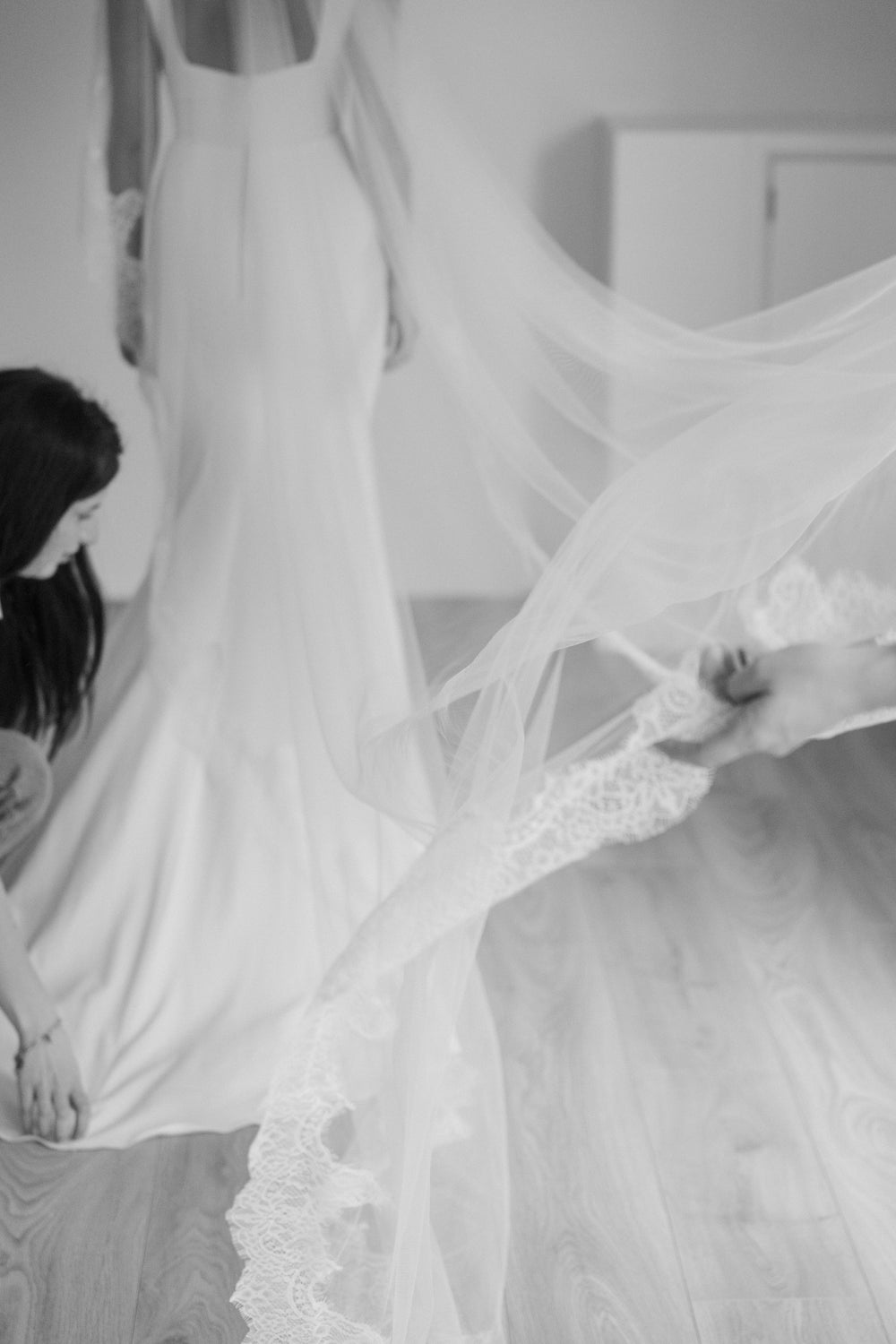 PAIGE. mantilla veil, wide lace trim.