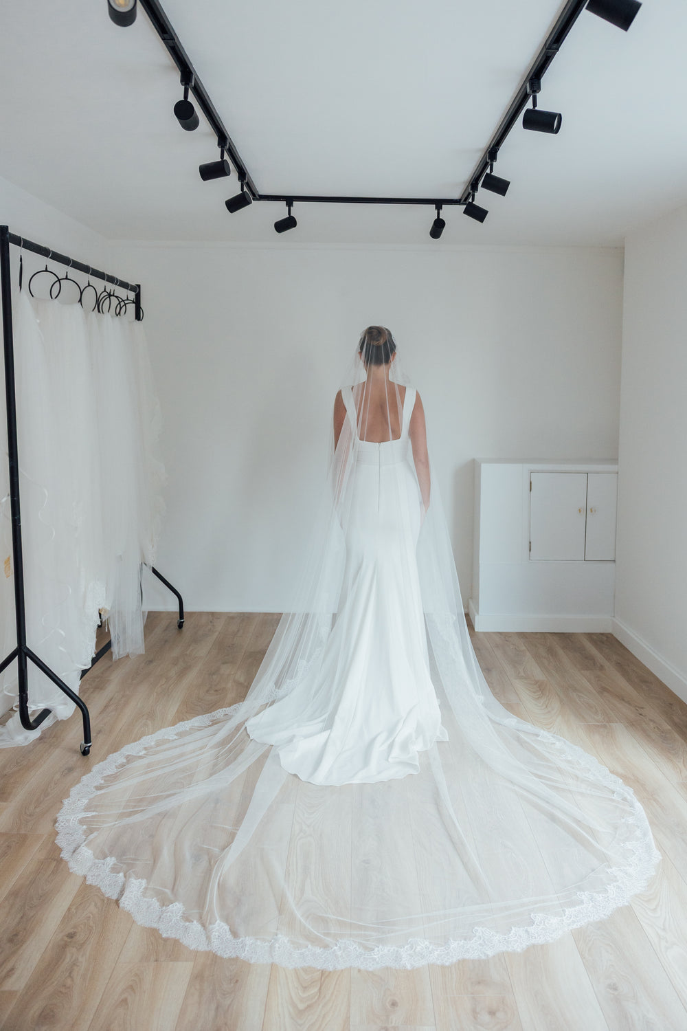 PAIGE. mantilla veil, wide lace trim.