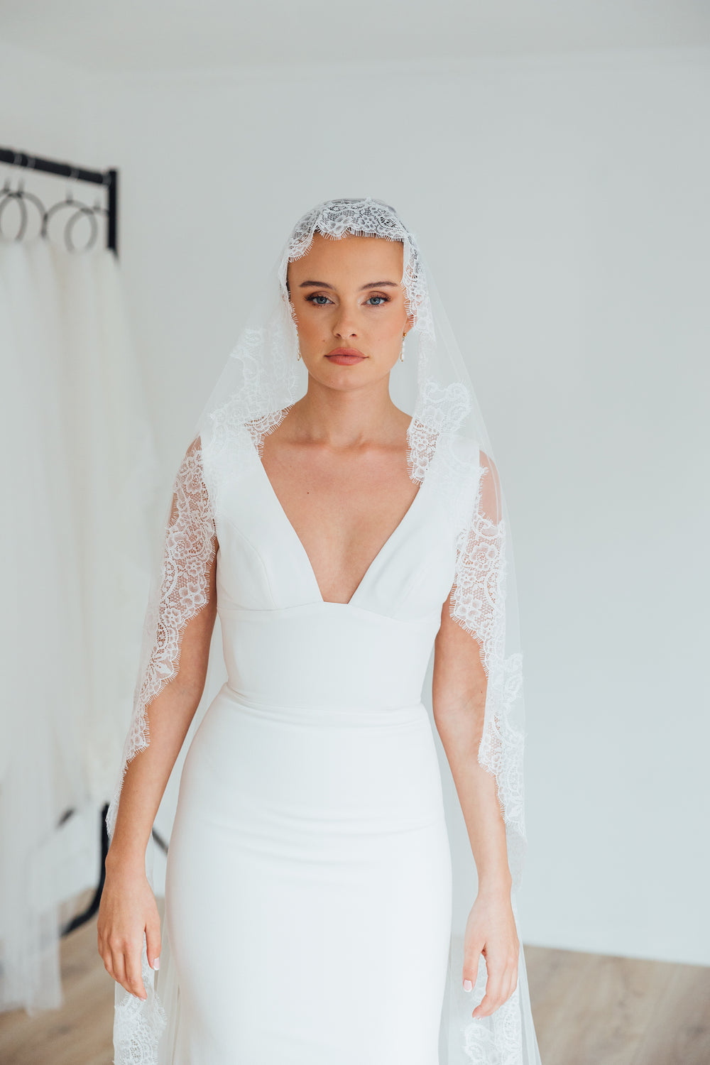 PAIGE. mantilla veil, wide lace trim.
