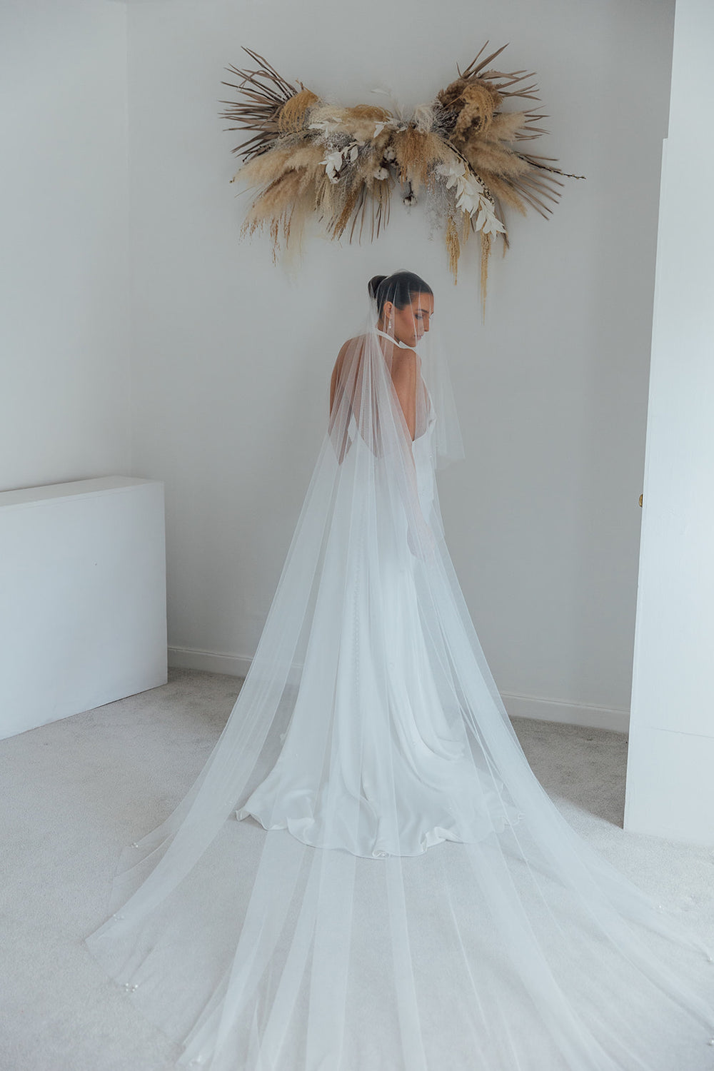 TAMSIN. blusher veil, pearl detail.