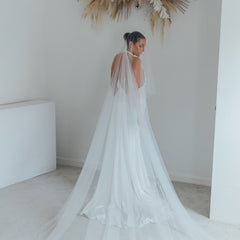 TAMSIN. blusher veil, pearl detail.