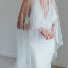 TAMSIN. blusher veil, pearl detail.