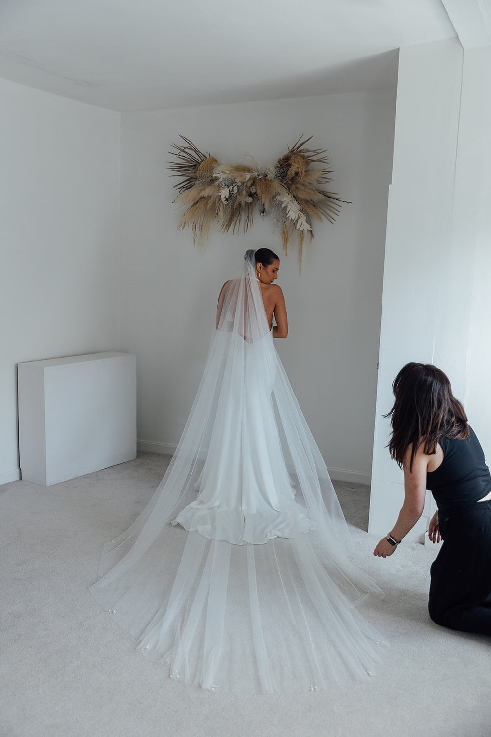 TAMSIN. blusher veil, pearl detail.