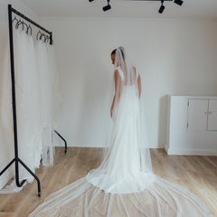 TAMSIN. single tier veil, pearl detail.
