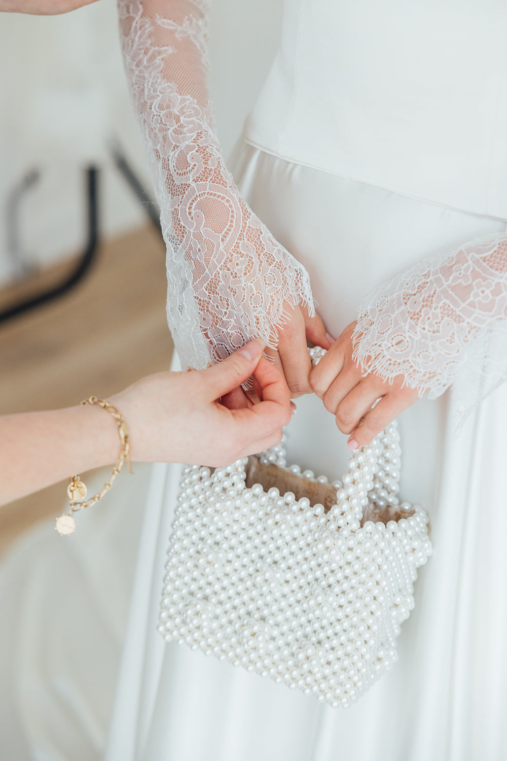 PENNY. chantilly lace bridal sleeves.