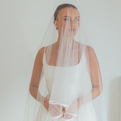 KATE. blusher veil, ribbon edge.
