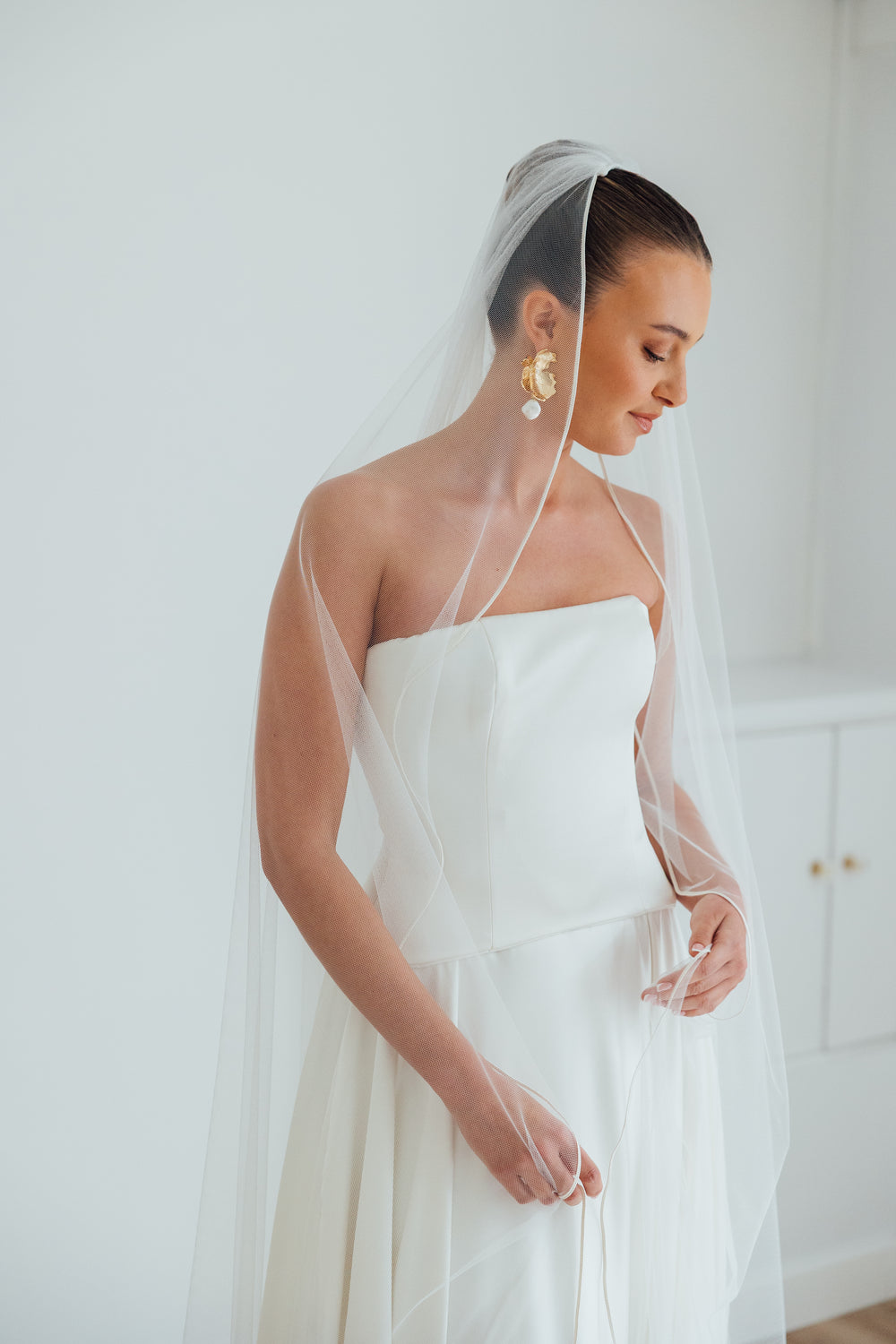 NATASHA. single tier veil, delicate cord trim.