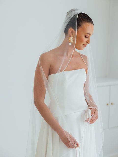 NATASHA. single tier veil, delicate cord trim.