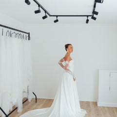 BILLIE. corded lace bridal sleeves.