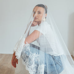 LIV. blusher veil, wide lace edge.