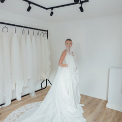 LIV. blusher veil, wide lace edge.